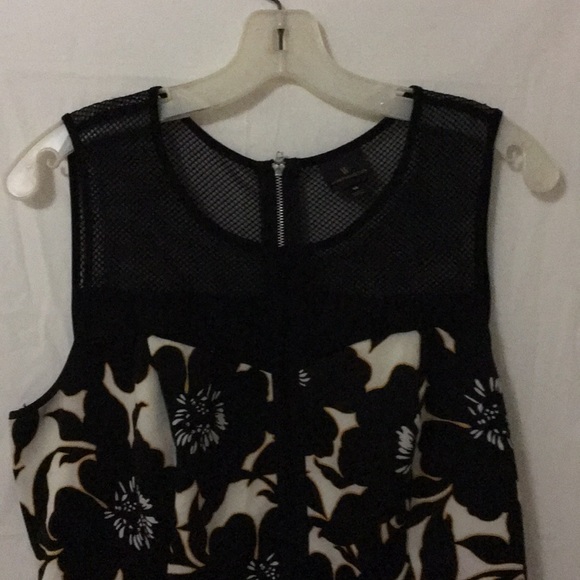 $10 Spring Sale - Picture 2 of 3